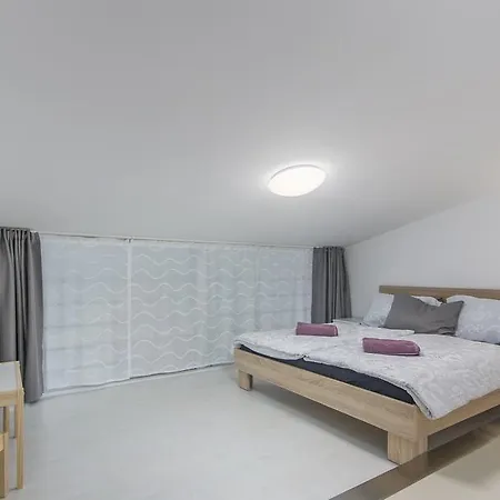 Luxury Gemini Apartment