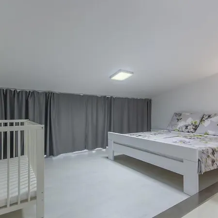 Luxury Gemini * Novigrad (Istria)