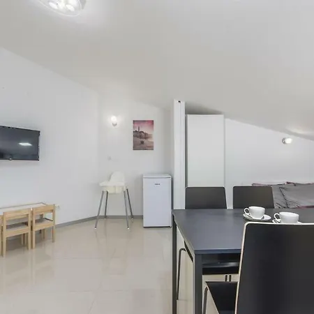 Luxury Gemini * Novigrad Istria