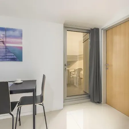 Apartment Luxury Gemini